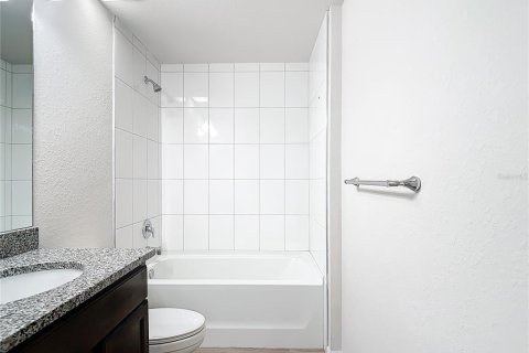 Купить виллу или дом в Лихай-Эйкерс, Флорида 8 комнат, 149.85м2, № 1903110 - фото 13