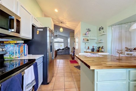 Villa ou maison à vendre à Davenport, Floride: 4 chambres, 162.58 m2 № 2224639 - photo 10