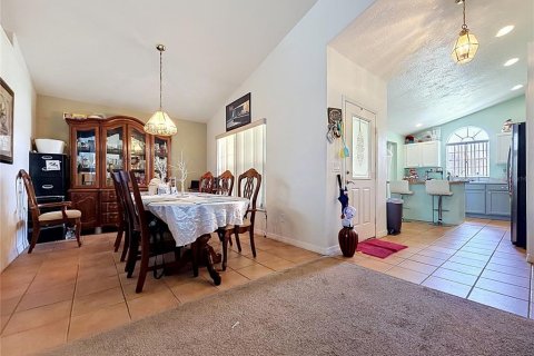 Villa ou maison à vendre à Davenport, Floride: 4 chambres, 162.58 m2 № 2224639 - photo 9