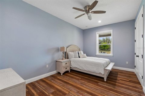 House in Zephyrhills, Florida 3 bedrooms, 196.58 sq.m. № 2113097 - photo 20