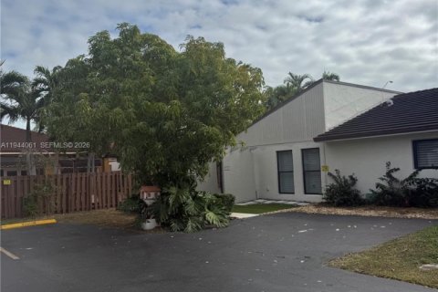 Touwnhouse à Miami, Floride 3 chambres, 114.83 m2 № 2001320