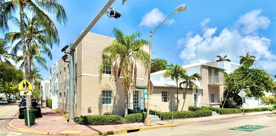 Appartement à Miami Beach, Floride 2 chambres № 1752195