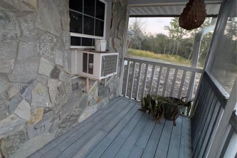 House in Frostproof, Florida 3 bedrooms, 199.74 sq.m. № 1911365 - photo 21