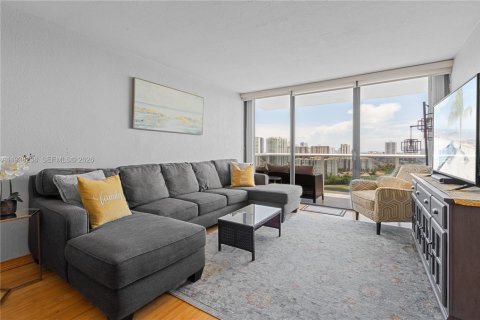 Copropriété à louer à Aventura, Floride: 2 chambres, 92.53 m2 № 1996269 - photo 2