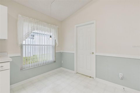 Villa ou maison à vendre à Clermont, Floride: 2 chambres, 160.16 m2 № 2420052 - photo 11