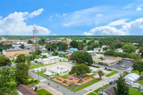 Купить коммерческую недвижимость в Лейк-Сити, Флорида 809.55м2, № 1900605 - фото 2