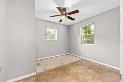 Casa en venta en Leesburg, Florida, 4 dormitorios, 204.38 m2 № 1912608 - foto 27