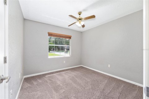 Casa en venta en Leesburg, Florida, 4 dormitorios, 204.38 m2 № 1912608 - foto 24