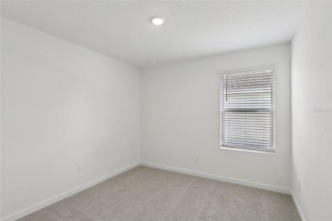 House in Palm Coast, Florida 4 bedrooms, 149.29 sq.m. № 2206709 - photo 15