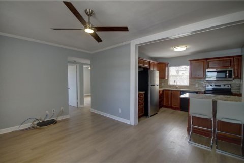 Villa ou maison à vendre à Saint Petersburg, Floride: 2 chambres, 65.4 m2 № 2322511 - photo 7