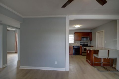 Villa ou maison à vendre à Saint Petersburg, Floride: 2 chambres, 65.4 m2 № 2322511 - photo 3