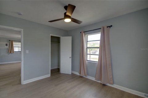 Villa ou maison à vendre à Saint Petersburg, Floride: 2 chambres, 65.4 m2 № 2322511 - photo 13