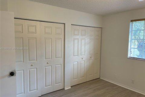 Touwnhouse à vendre à Weston, Floride: 3 chambres, 134.06 m2 № 2000114 - photo 9