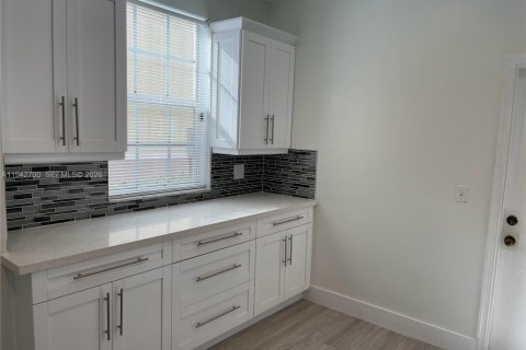 Touwnhouse à vendre à Weston, Floride: 3 chambres, 134.06 m2 № 2000114 - photo 3