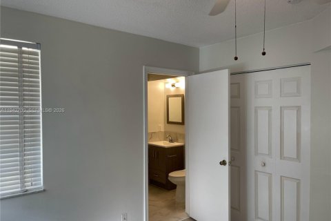 Touwnhouse à vendre à Weston, Floride: 3 chambres, 134.06 m2 № 2000114 - photo 19