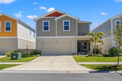 Casa en Wesley Chapel, Florida 4 dormitorios, 206.8 m2 № 2104755