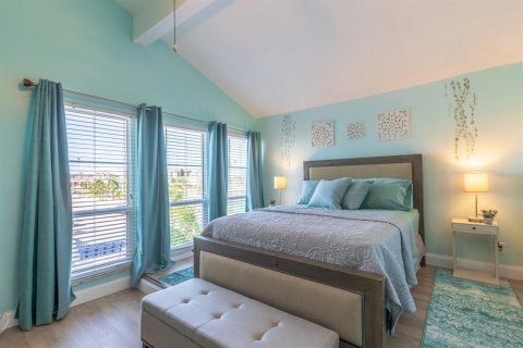 Adosado en alquiler en Madeira Beach, Florida, 2 dormitorios, 96.62 m2 № 1787893 - foto 18