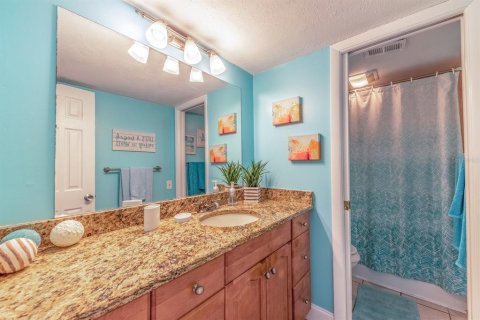 Adosado en alquiler en Madeira Beach, Florida, 2 dormitorios, 96.62 m2 № 1787893 - foto 22