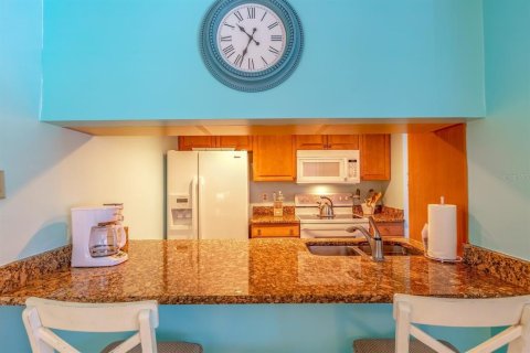 Adosado en alquiler en Madeira Beach, Florida, 2 dormitorios, 96.62 m2 № 1787893 - foto 13