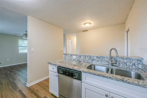 Villa ou maison à vendre à Orlando, Floride: 3 chambres, 93.65 m2 № 2156251 - photo 17