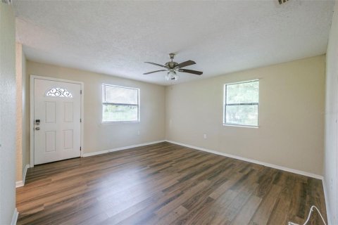 Villa ou maison à vendre à Orlando, Floride: 3 chambres, 93.65 m2 № 2156251 - photo 10