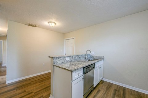 Villa ou maison à vendre à Orlando, Floride: 3 chambres, 93.65 m2 № 2156251 - photo 16