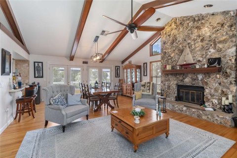 Casa en venta en Mount Dora, Florida, 3 dormitorios, 196.58 m2 № 1876141 - foto 10