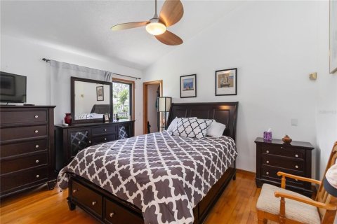 Casa en venta en Mount Dora, Florida, 3 dormitorios, 196.58 m2 № 1876141 - foto 22