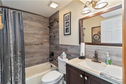 Casa en venta en Mount Dora, Florida, 3 dormitorios, 196.58 m2 № 1876141 - foto 20