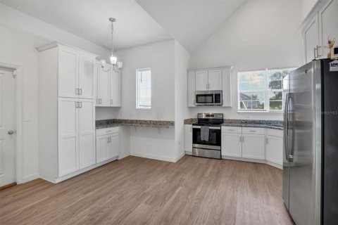 Купить виллу или дом в Киссимми, Флорида 6 комнат, 123.1м2, № 1641104 - фото 9