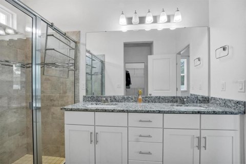 House in Kissimmee, Florida 3 bedrooms, 123.1 sq.m. № 1641104 - photo 24