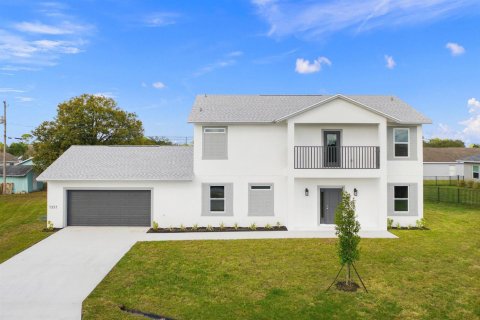 Villa ou maison à Port St. Lucie, Floride 5 chambres, 262.36 m2 № 2315688