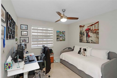 Купить виллу или дом в Майами, Флорида 3 спальни, 160.81м2, № 2031966 - фото 14