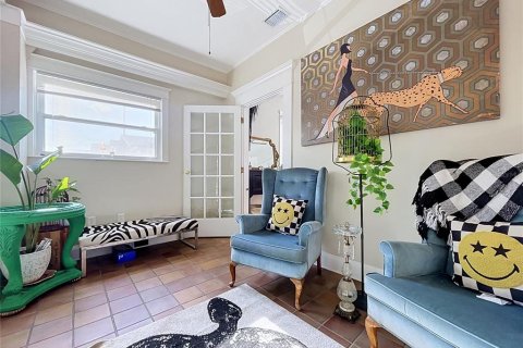 Propiedad comercial en venta en Tampa, Florida, 3 dormitorios, 185.8 m2 № 2342228 - foto 12