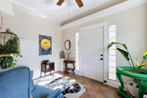 Propiedad comercial en venta en Tampa, Florida, 3 dormitorios, 185.8 m2 № 2342228 - foto 10