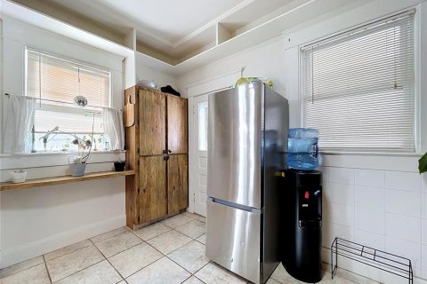 Propiedad comercial en venta en Tampa, Florida, 3 dormitorios, 185.8 m2 № 2342228 - foto 26