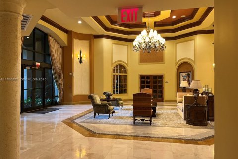 Copropriété à louer à Coral Gables, Floride: 2 chambres, 102.1 m2 № 1994143 - photo 23