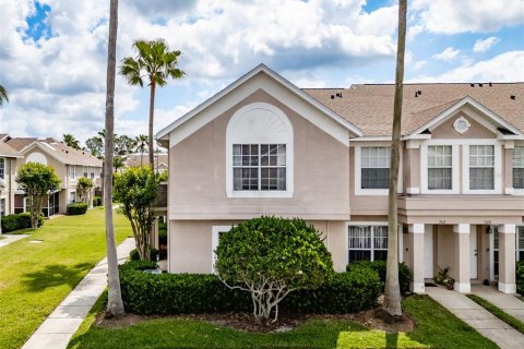Adosado en alquiler en Brandon, Florida, 2 dormitorios, 107.67 m2 № 1640757 - foto 2