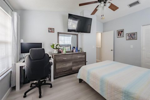 Adosado en alquiler en Brandon, Florida, 2 dormitorios, 107.67 m2 № 1640757 - foto 23