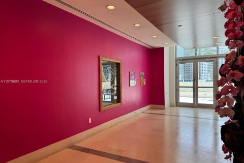 Condominio en alquiler en Miami, Florida, 1 dormitorio, 76.37 m2 № 2043358 - foto 26