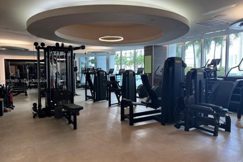 Condominio en alquiler en Miami, Florida, 1 dormitorio, 76.37 m2 № 2043358 - foto 30