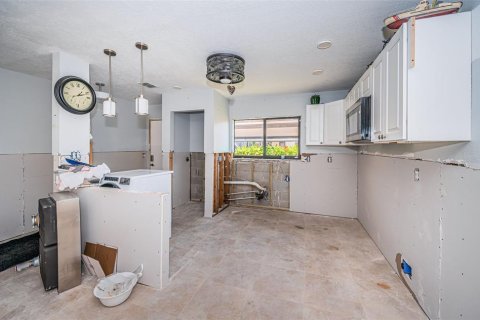 Condominio en venta en Port Richey, Florida, 2 dormitorios, 122.63 m2 № 1584788 - foto 21