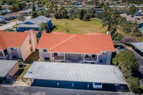 Condominio en venta en Port Richey, Florida, 2 dormitorios, 122.63 m2 № 1584788 - foto 3