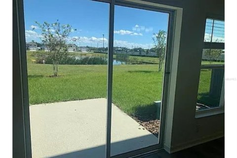 Townhouse in Sanford, Florida 3 bedrooms, 136.01 sq.m. № 1880852 - photo 6