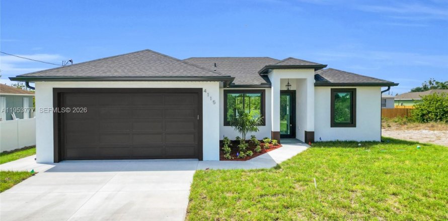 Villa ou maison à Lehigh Acres, Floride 3 chambres № 2008188