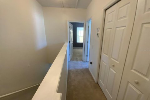 Touwnhouse à louer à Tampa, Floride: 2 chambres, 115.38 m2 № 2386518 - photo 18