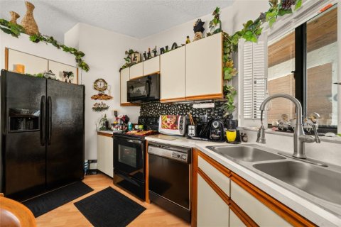 Copropriété à vendre à Sebring, Floride: 2 chambres, 74.32 m2 № 2215487 - photo 26