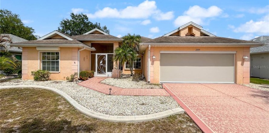 Casa en Sun City Center, Florida 3 dormitorios, 184.5 m2 № 2151206