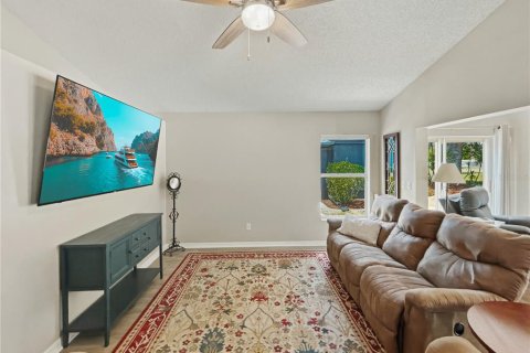 Casa en venta en Sun City Center, Florida, 3 dormitorios, 184.5 m2 № 2151206 - foto 12