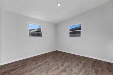 House in Pinellas Park, Florida 2 bedrooms, 104.52 sq.m. № 1826883 - photo 26